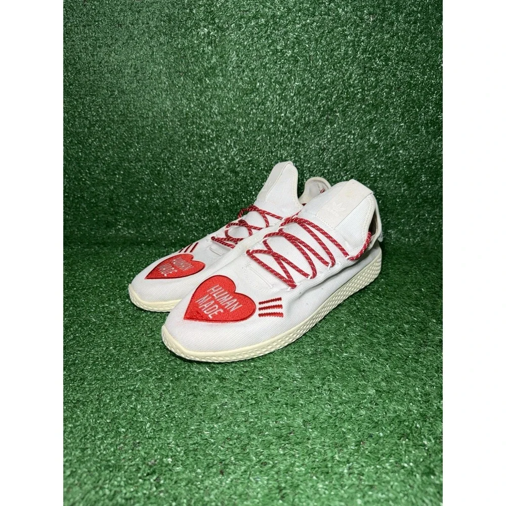 Adidas HU Human Made Pharrell Williams Mens Size 13.5 White Red Running Shoes